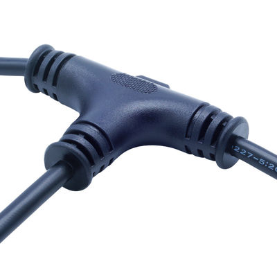 IP68 عازل المياه نوع T المرفق مقياس 250 فولت 10A نايلون / بلاك PVC